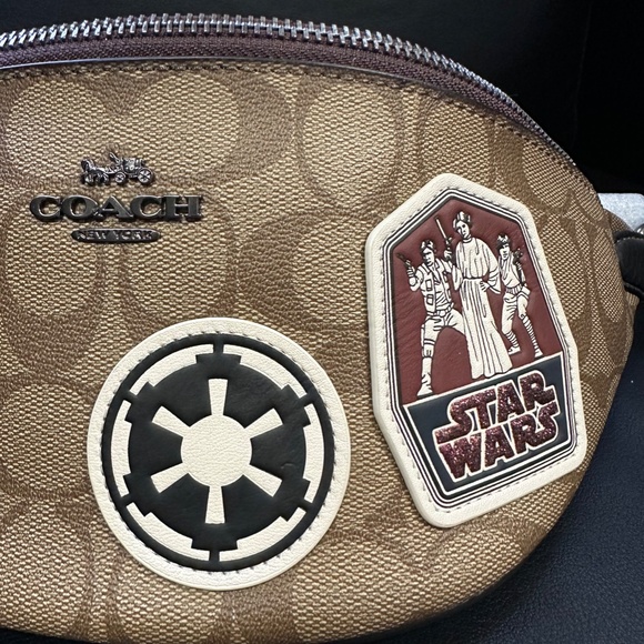 NWT! RARE! Coach X StarWars Waist Bag Mens pouch F88013 Signature Canvas Zipper - Picture 4 of 9